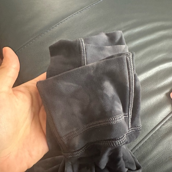 Lululemon define hoodie size10 used excellentcondition mild pilling underarm - Picture 6 of 11